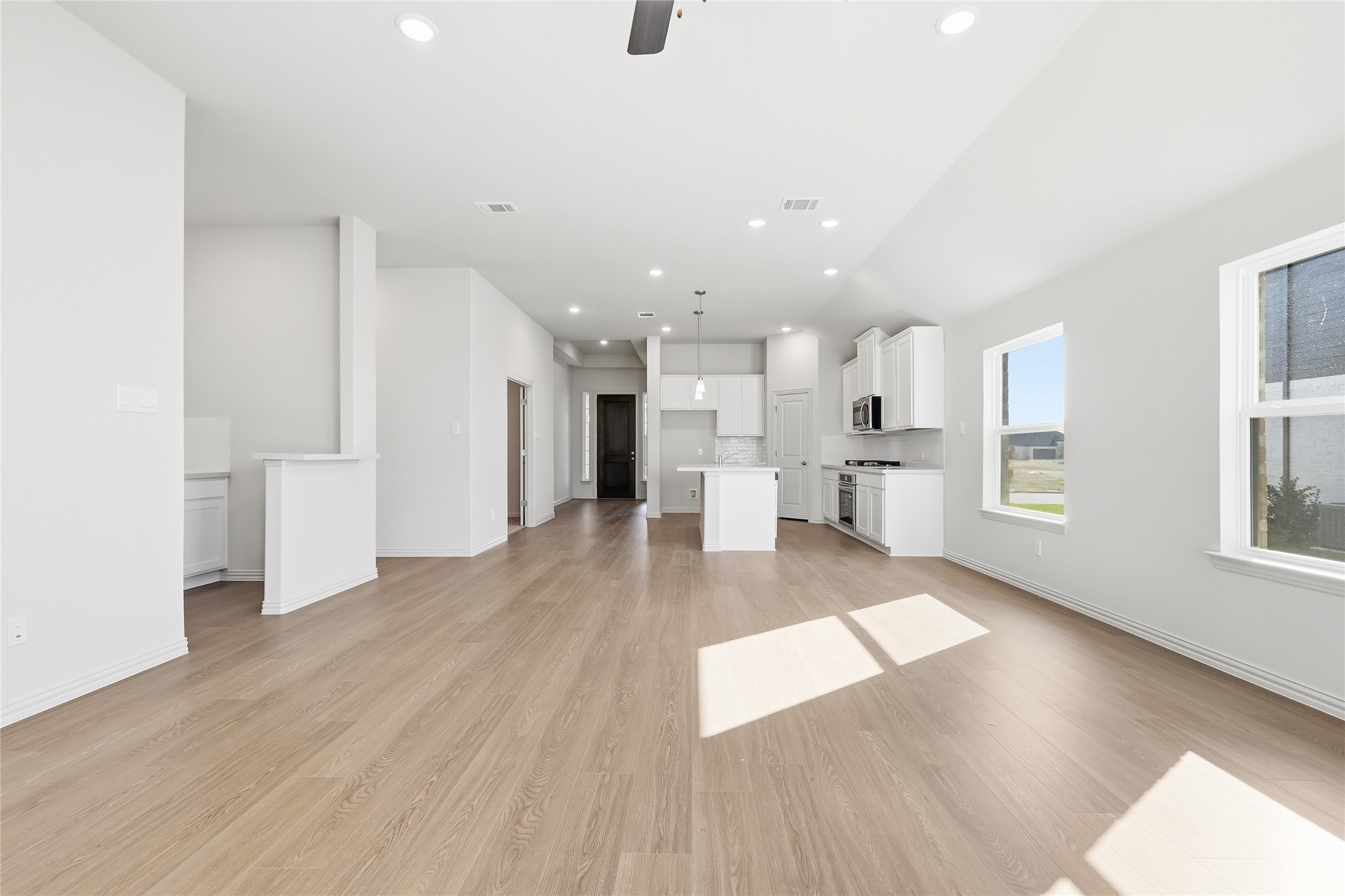 565 Pebble Drive Waxahachie TX 75167