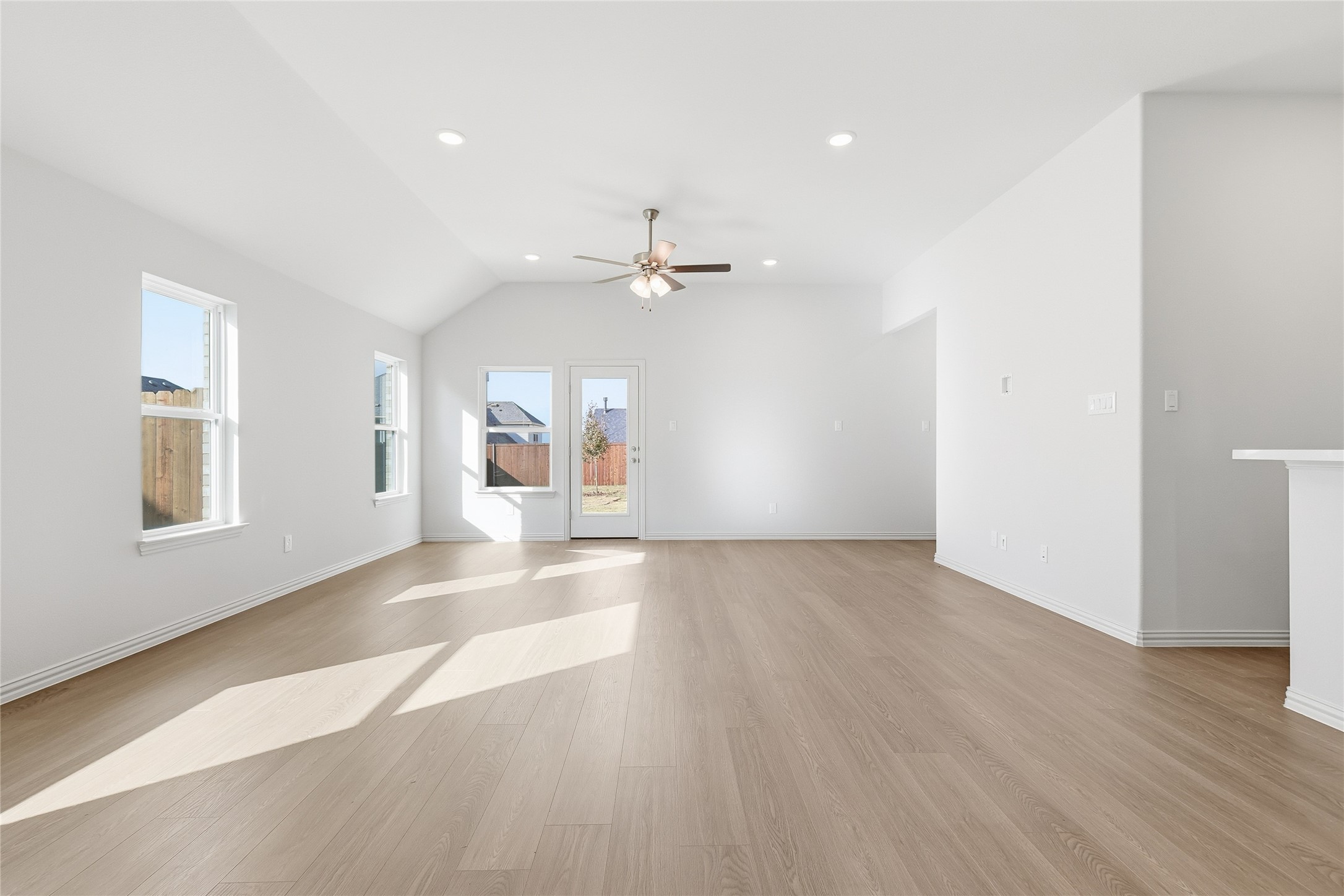 565 Pebble Drive Waxahachie TX 75167