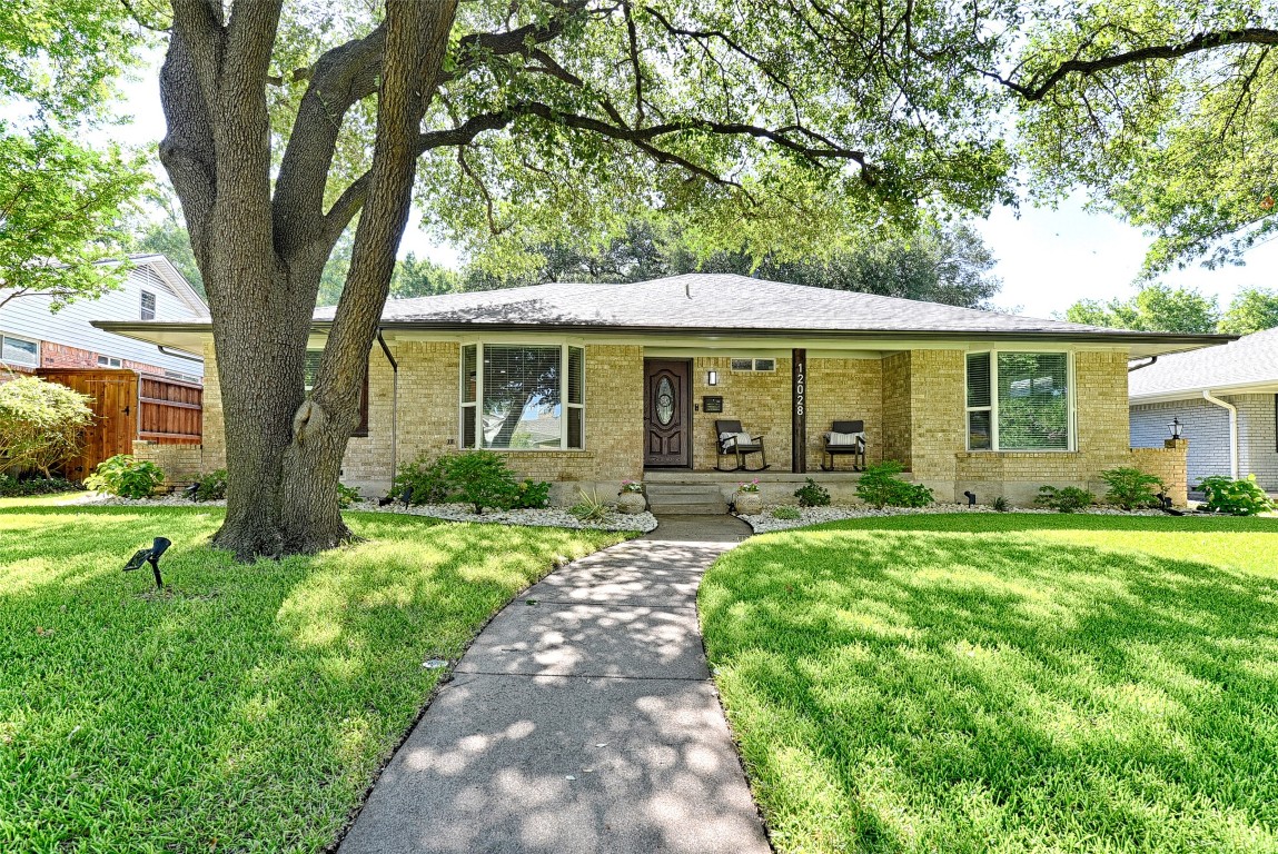 12028 Brookmeadow Lane Dallas TX 75218