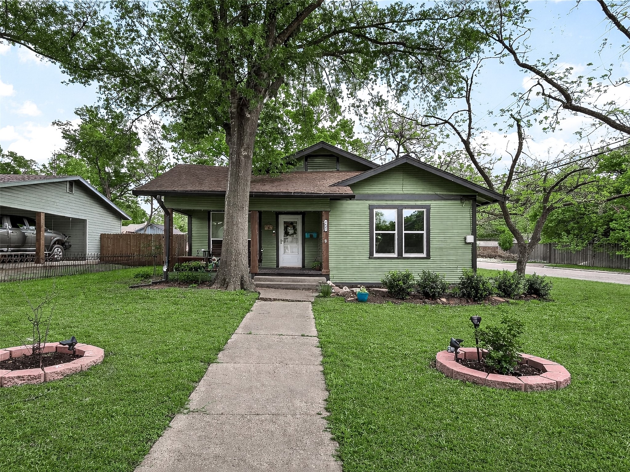 1821 Woodlawn Avenue Corsicana TX 75110