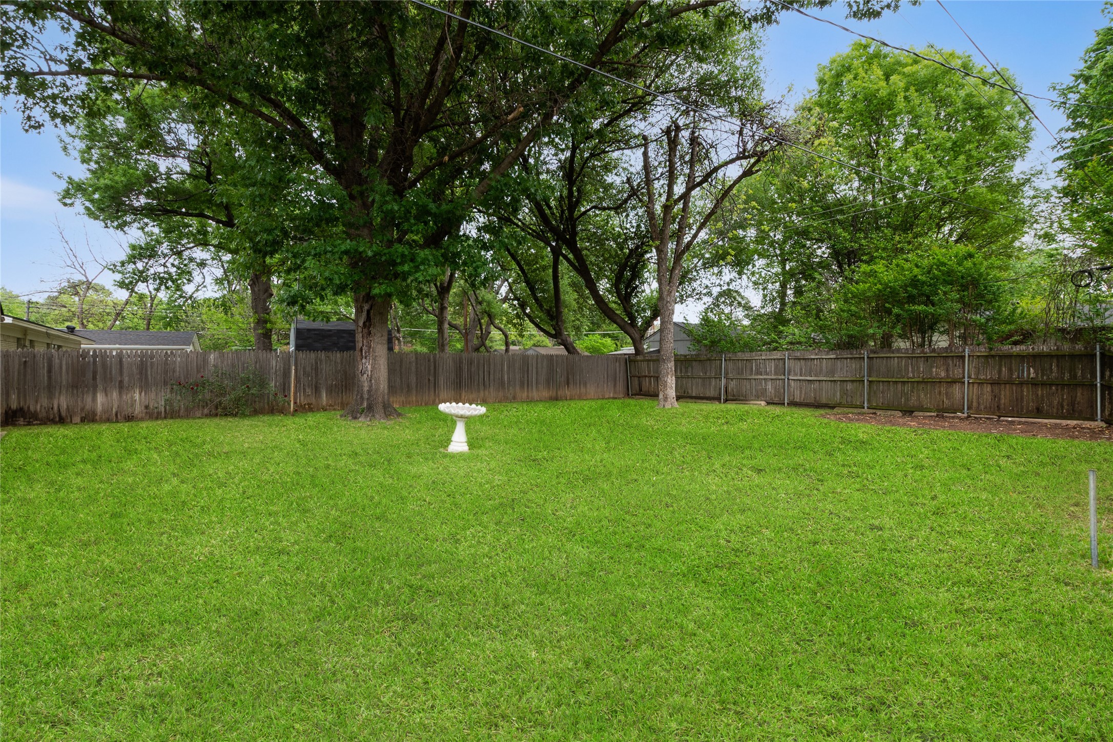 1905 Easy Street Arlington TX 76013