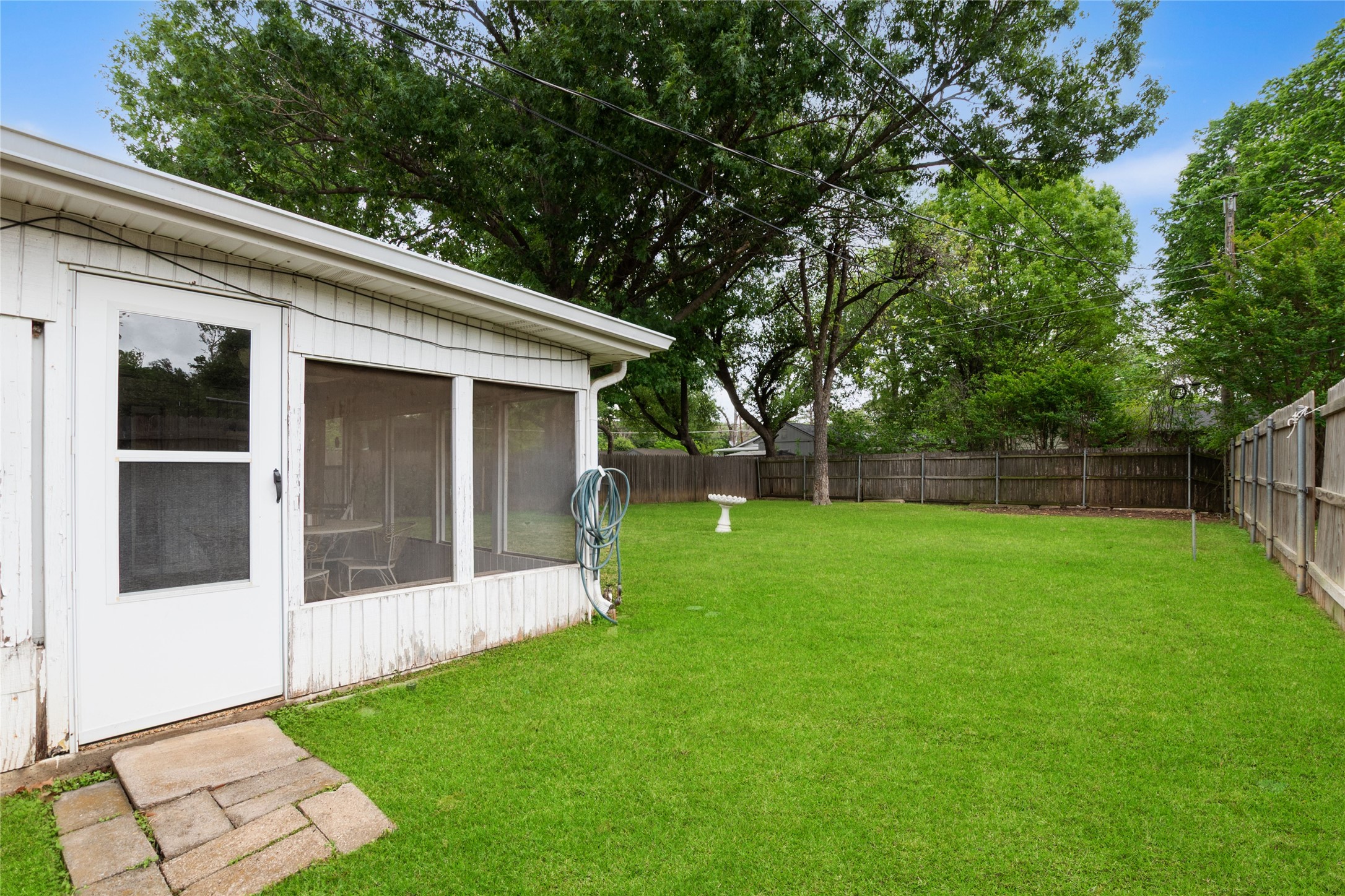 1905 Easy Street Arlington TX 76013
