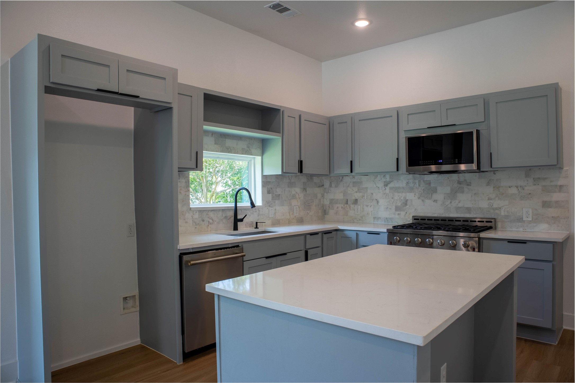 506 N Monroe Kaufman TX 75142