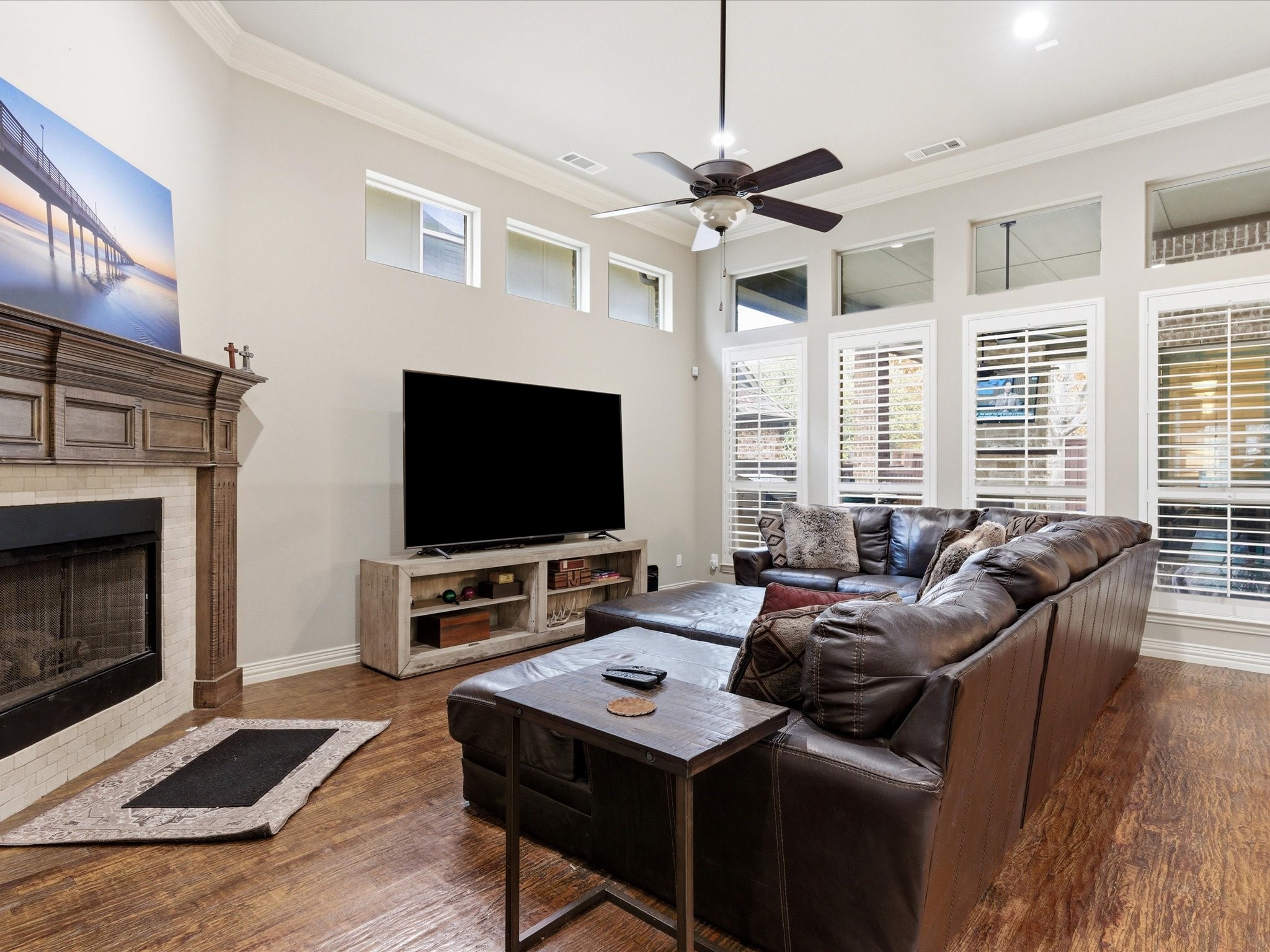 2115 N Hill Drive Irving TX 75038