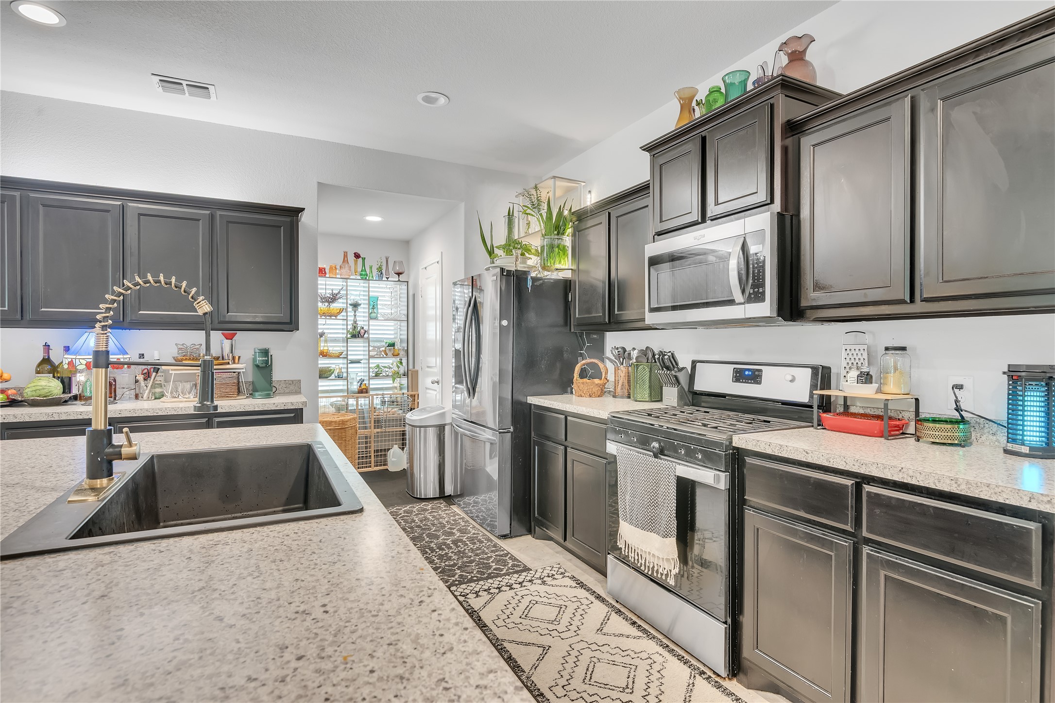 16717 Porterfield Lane Justin TX 76247