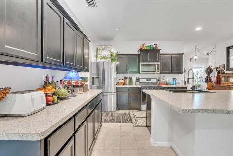 16717 Porterfield Lane Justin TX 76247