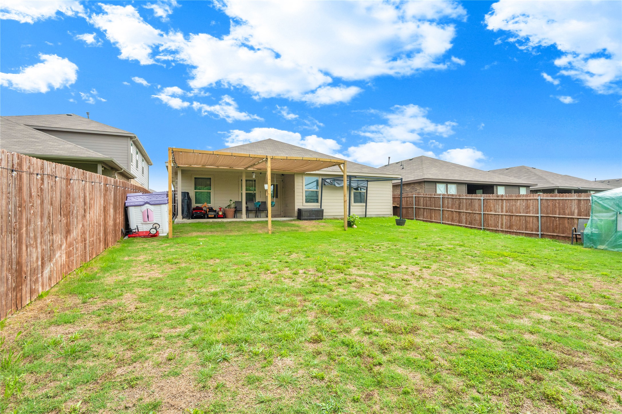 16717 Porterfield Lane Justin TX 76247
