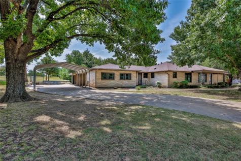 1406 W California Street Gainesville TX 76240