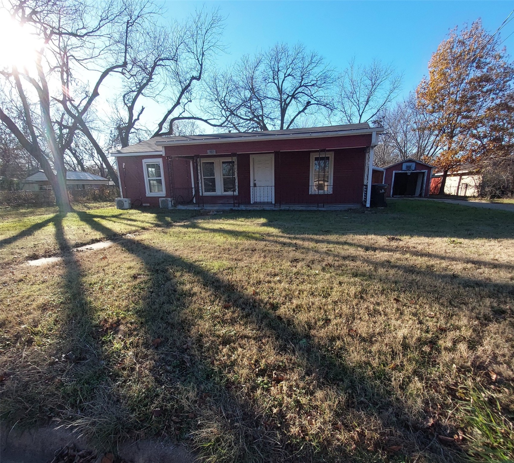 2425 Juanita Drive Denison TX 75020