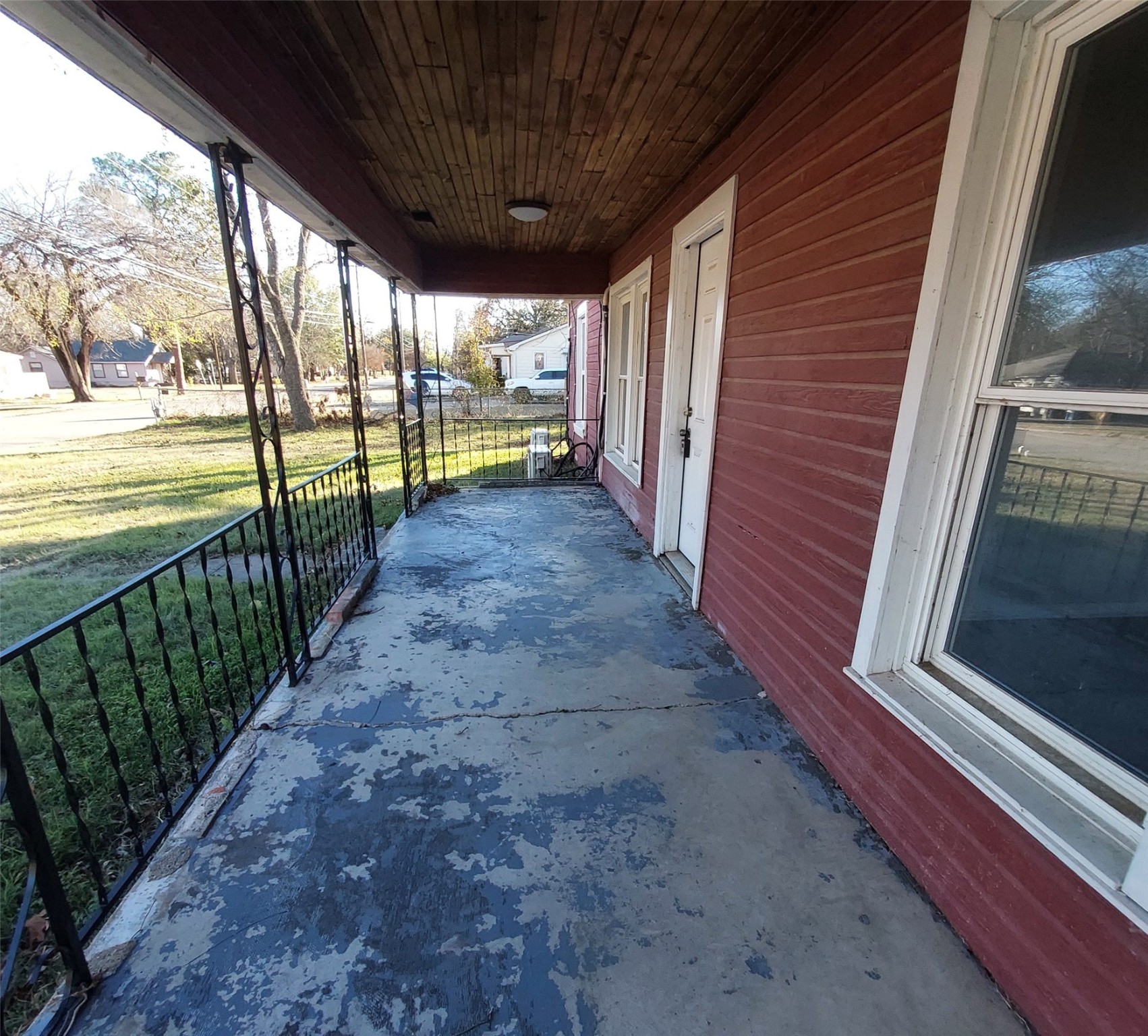 2425 Juanita Drive Denison TX 75020