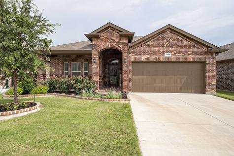 2425 Clay Creek Lane Fort Worth TX 76177