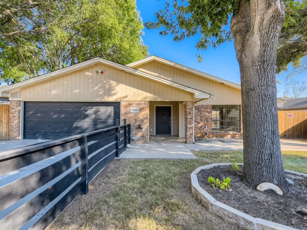 6937 Loma Vista Drive Fort Worth TX 76133