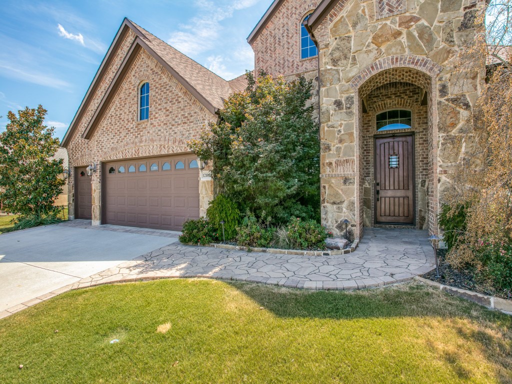 12105 Glenbrook Street Denton TX 76207