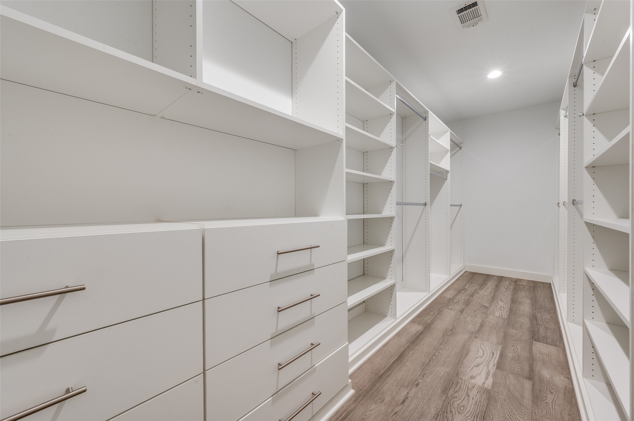3544 Whitehall Drive Dallas TX 75229