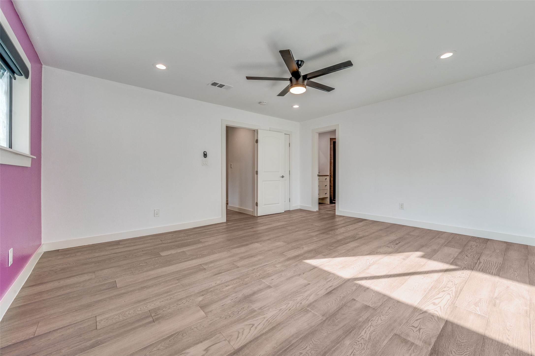 3544 Whitehall Drive Dallas TX 75229