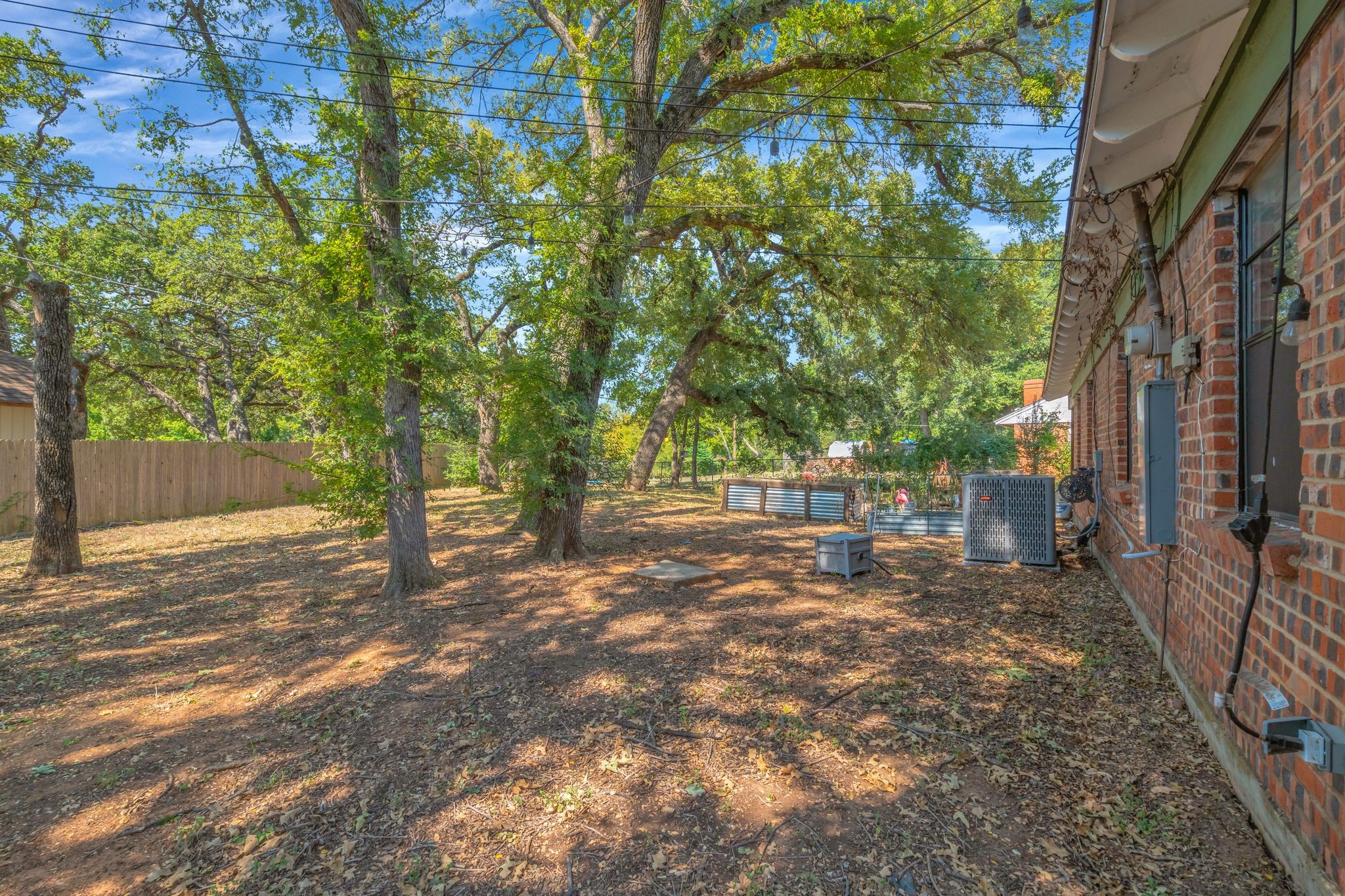 810 Arthur Drive Arlington TX 76013