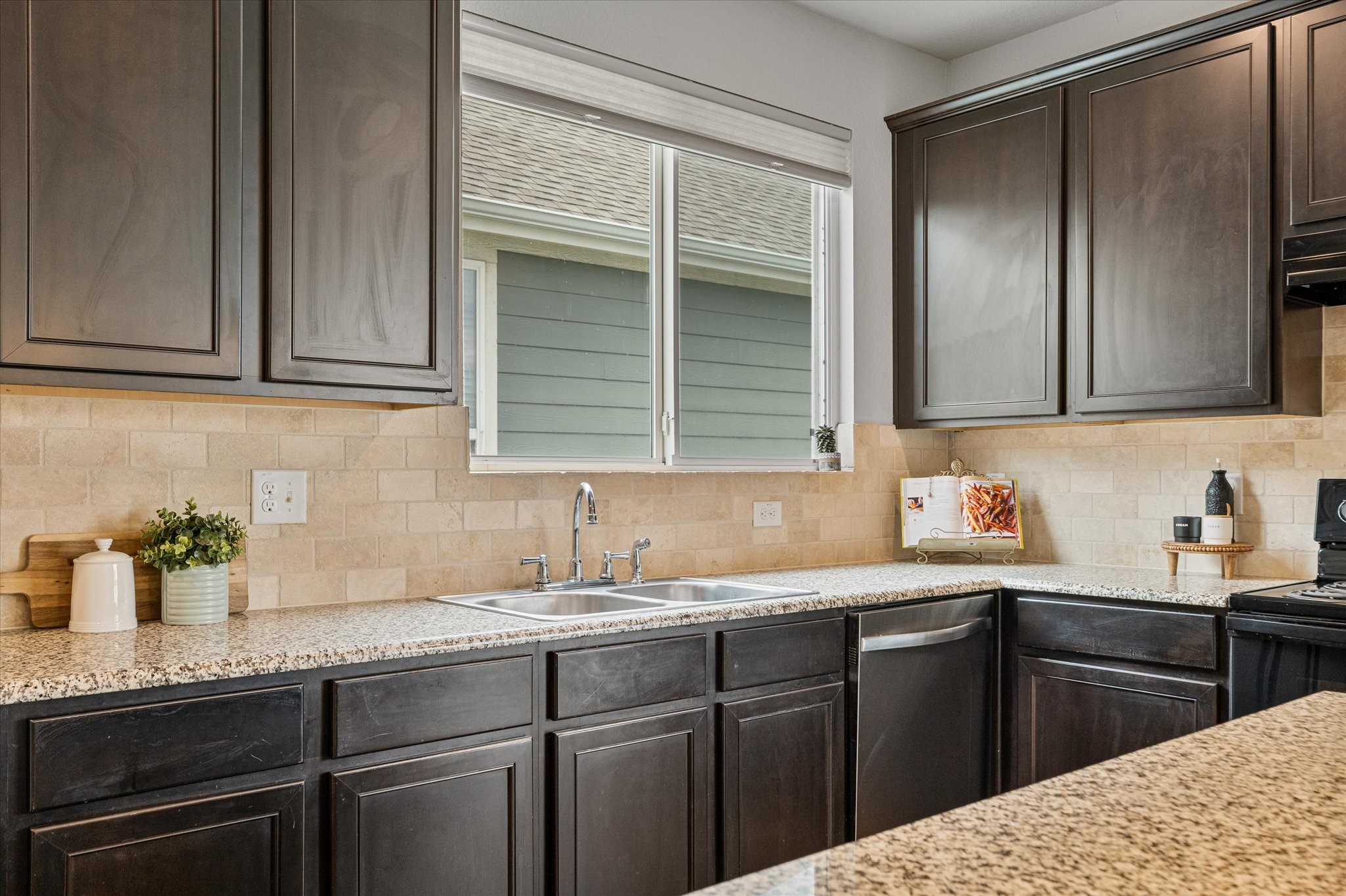 6008 Tallisa Drive Providence Village TX 76227