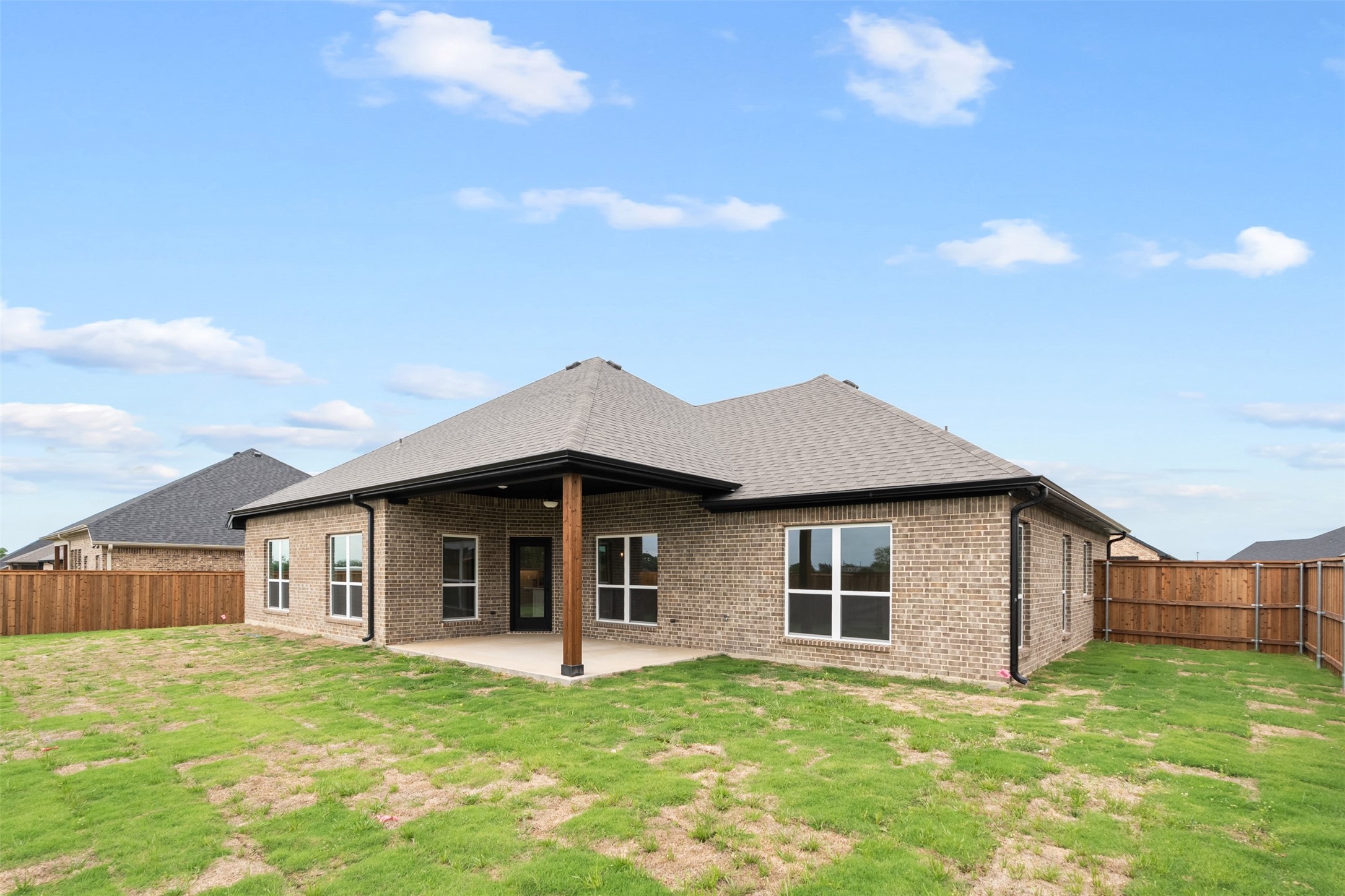 505 Limestone Circle Mabank TX 75147