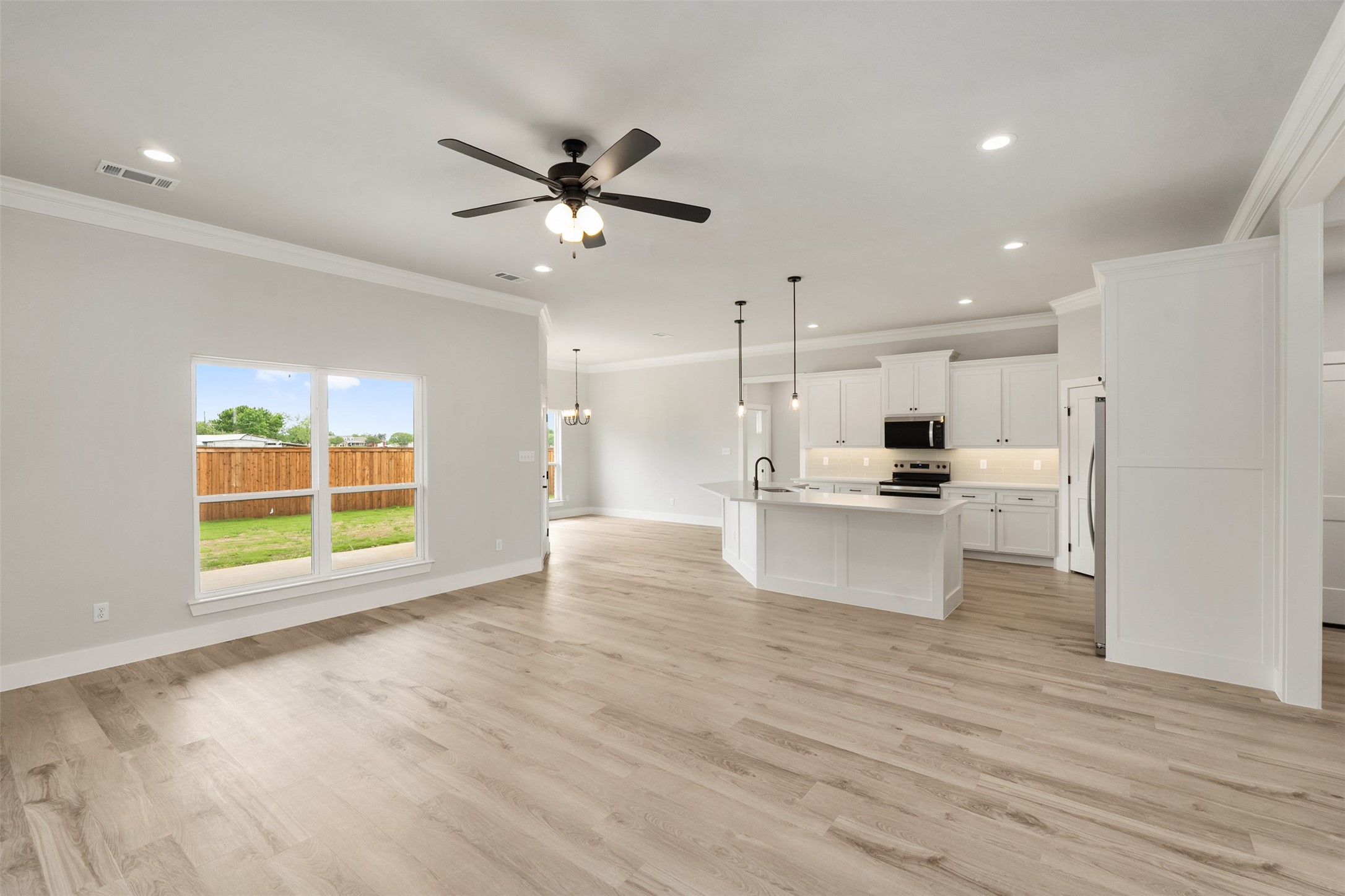 505 Limestone Circle Mabank TX 75147