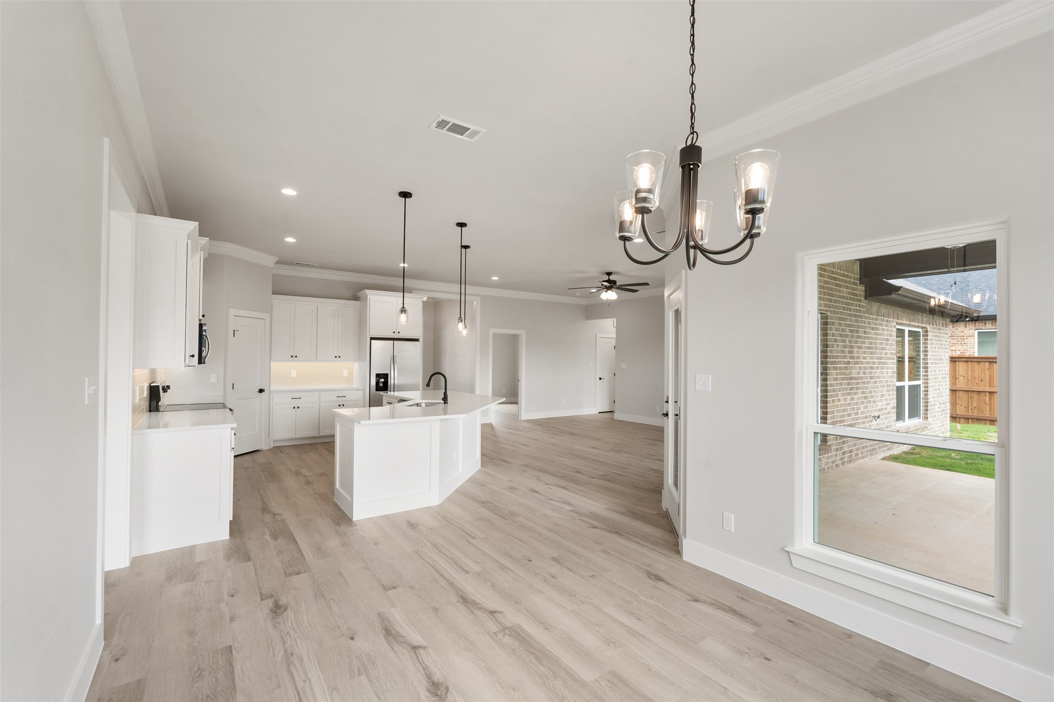 505 Limestone Circle Mabank TX 75147