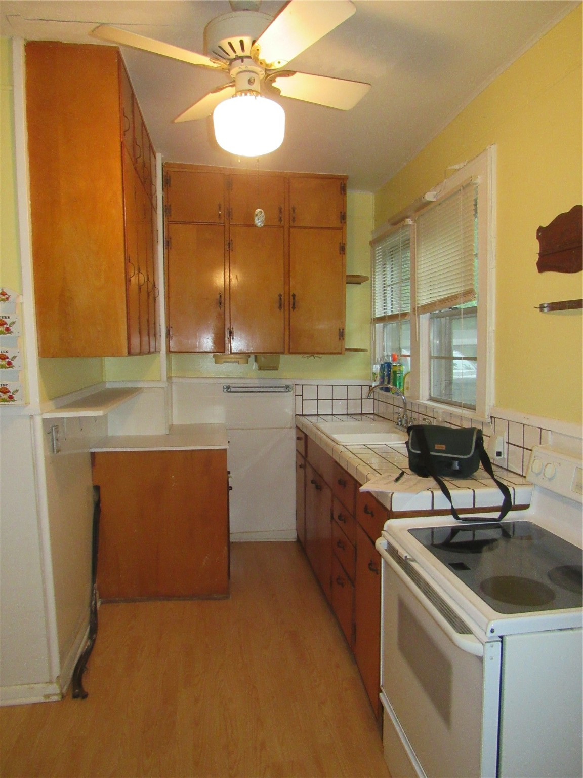 101 E Murray Street Denison TX 75021