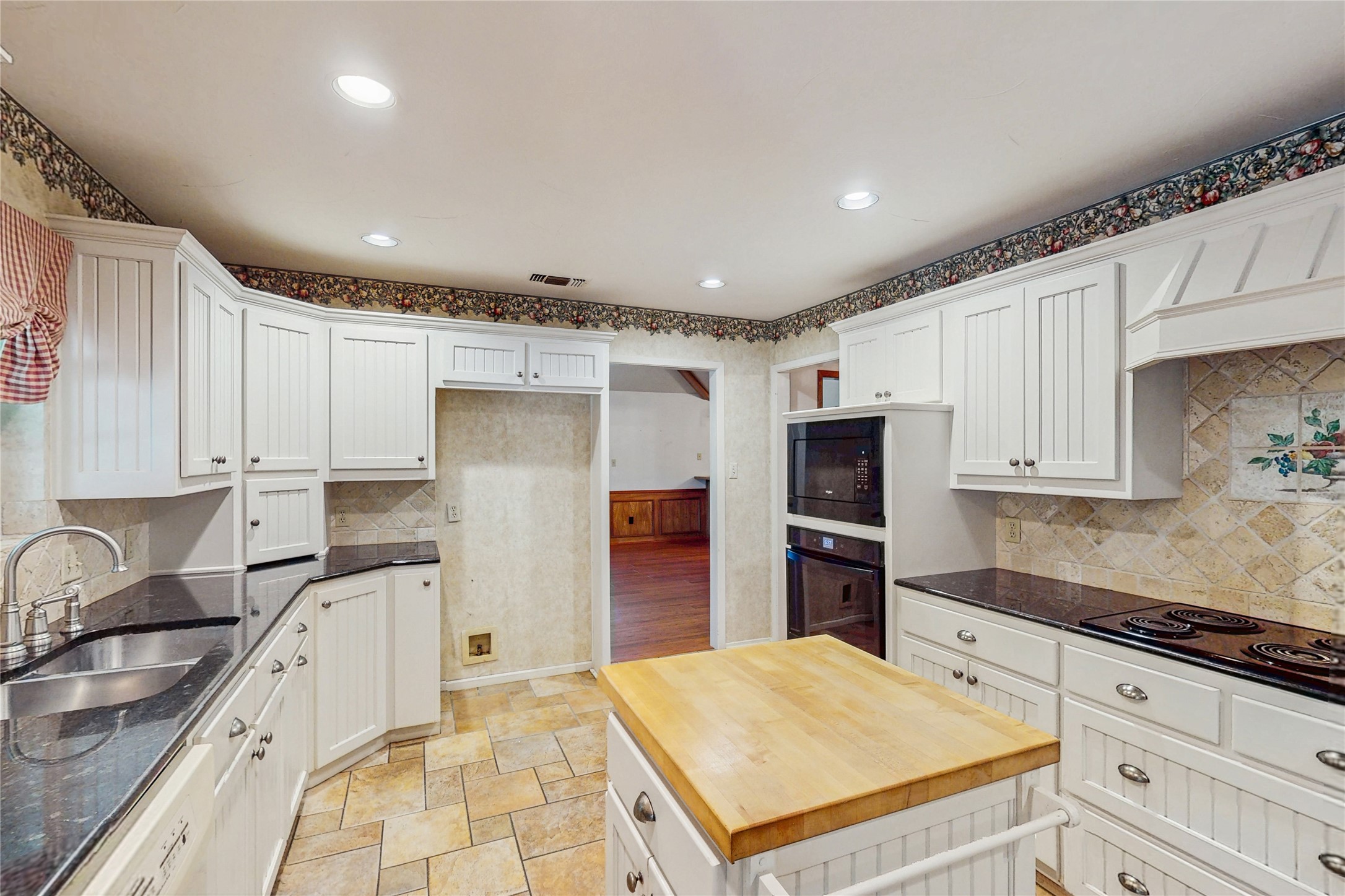 917 Hillside Drive Copper Canyon TX 75077