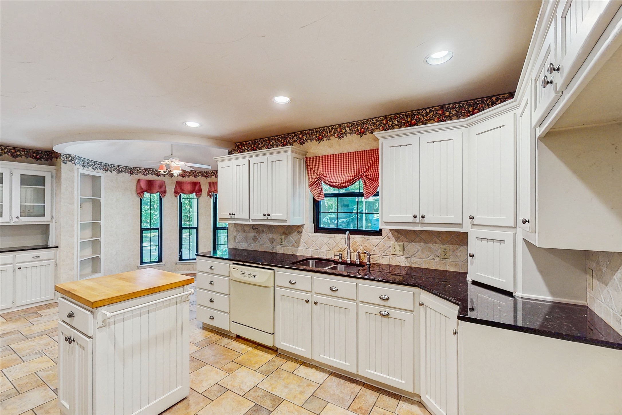 917 Hillside Drive Copper Canyon TX 75077