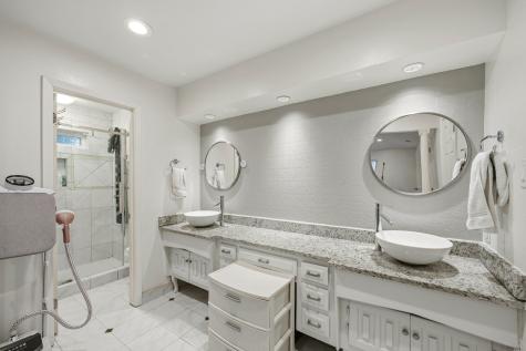 3732 Kiest Knoll Drive Dallas TX 75233