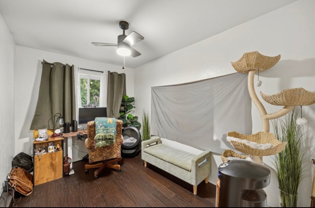 3732 Kiest Knoll Drive Dallas TX 75233