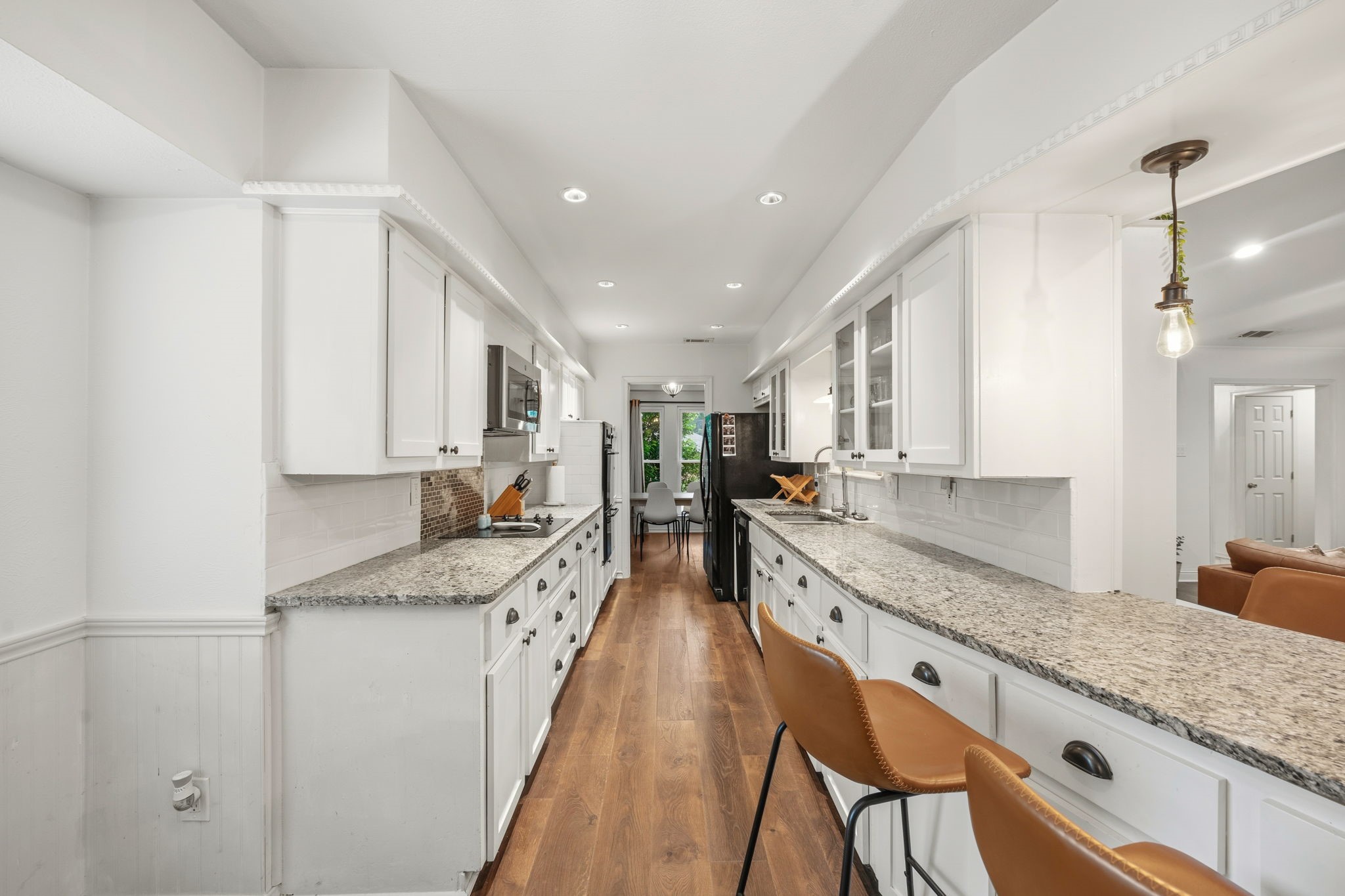 3732 Kiest Knoll Drive Dallas TX 75233