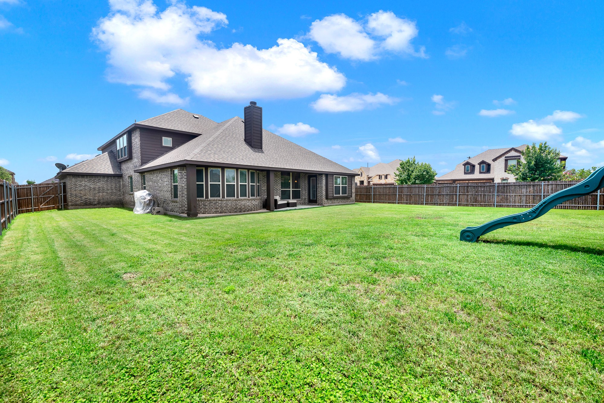 6300 Sudbury Lane Mesquite TX 75181