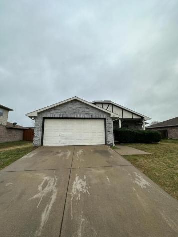 1621 Canary Island Court Dallas TX 75217