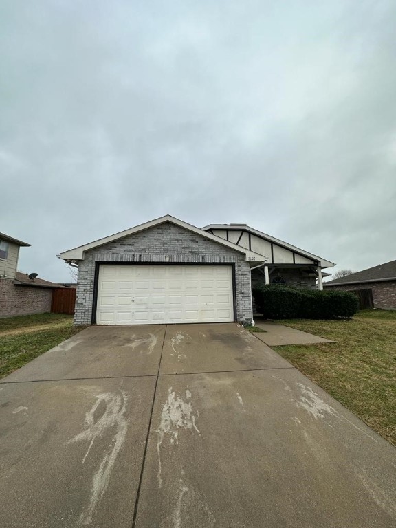 1621 Canary Island Court Dallas TX 75217