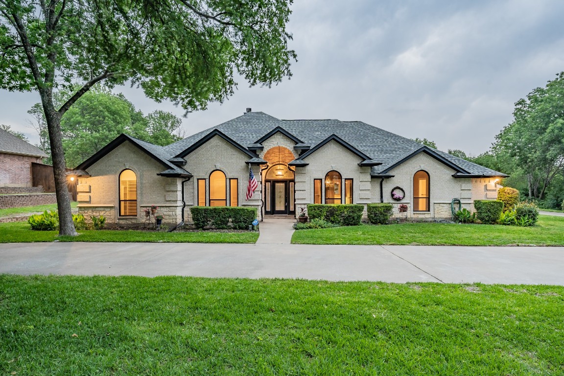 137 Oakwood Court Lakeside TX 76135