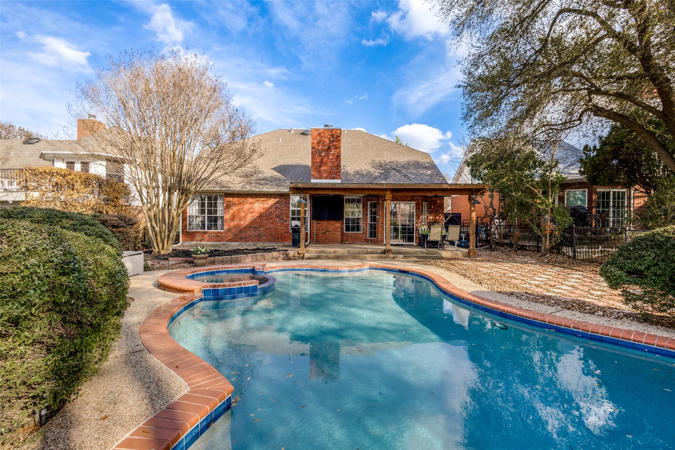2628 Valley Creek Trail Mckinney TX 75072