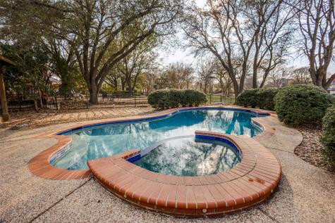 2628 Valley Creek Trail Mckinney TX 75072