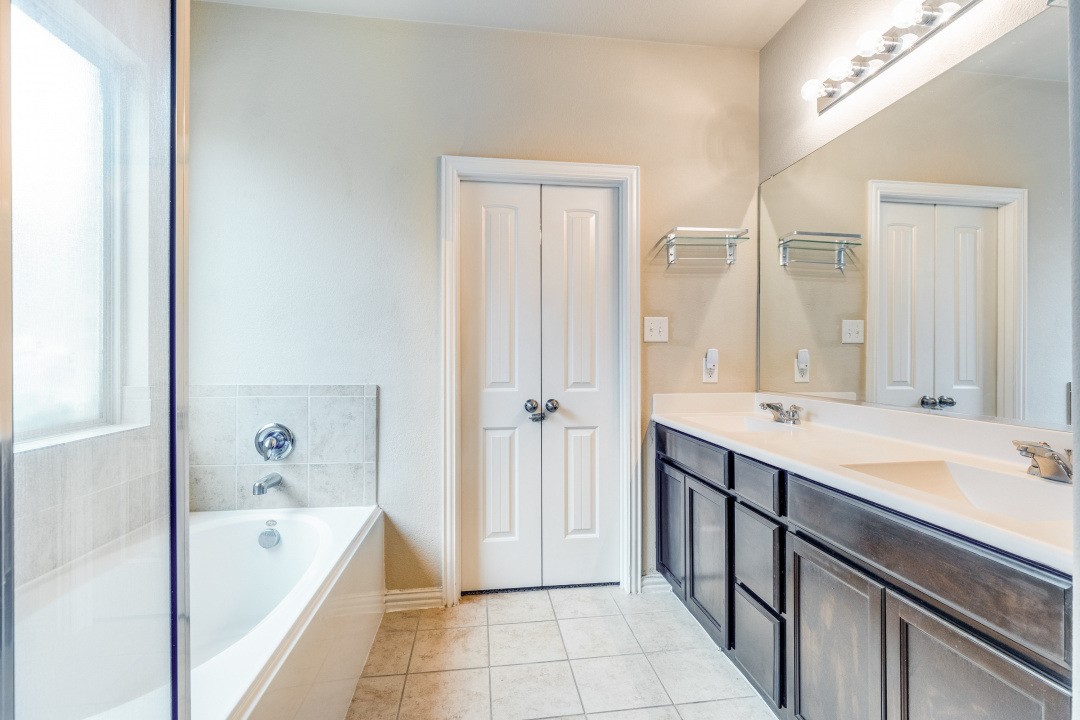 14316 Mariposa Lily Lane Fort Worth TX 76052