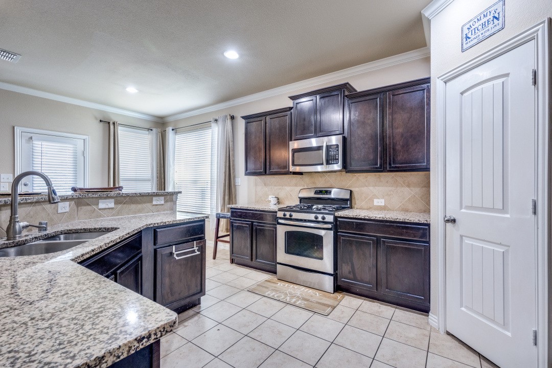 14316 Mariposa Lily Lane Fort Worth TX 76052