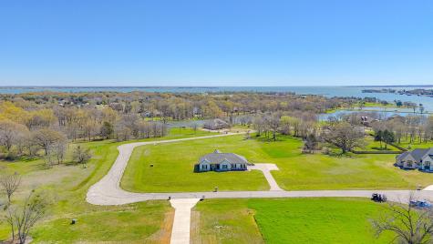741 Clear Water Court Corsicana TX 75109