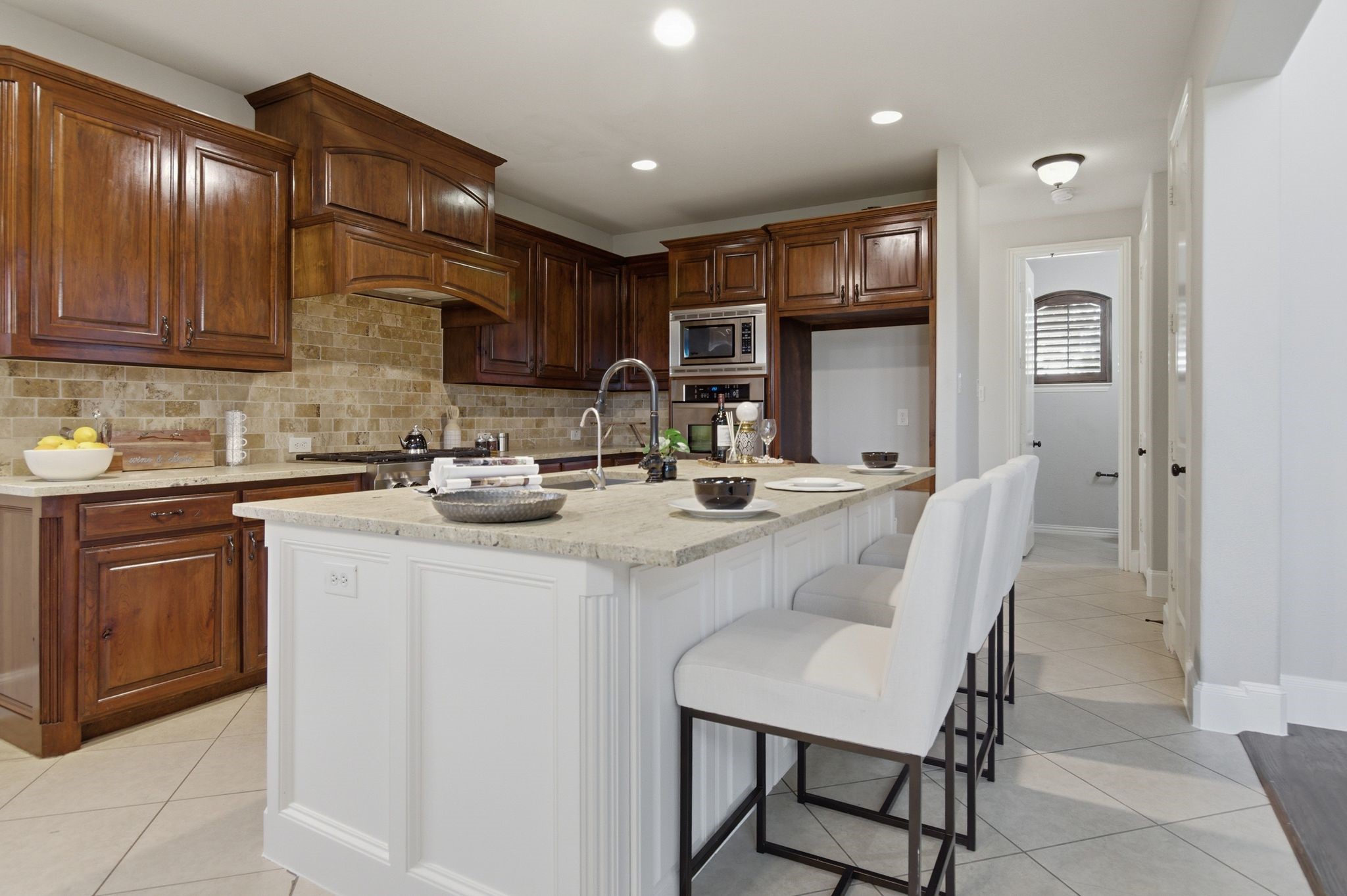 2400 Lilyfield Drive Trophy Club TX 76262