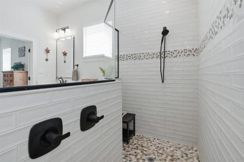 2036 Downslope Lane Weatherford TX 76087