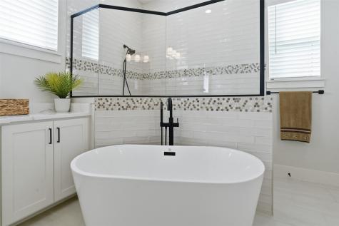 2036 Downslope Lane Weatherford TX 76087