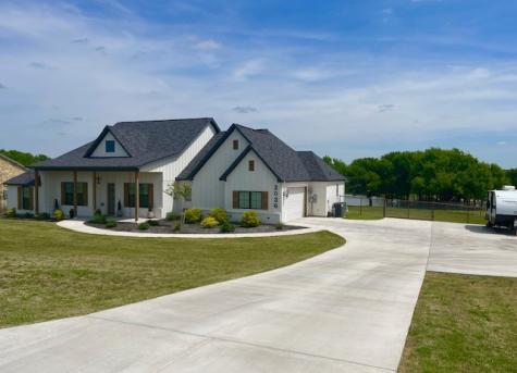 2036 Downslope Lane Weatherford TX 76087