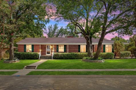 2114 Cardinalane Garland TX 75042