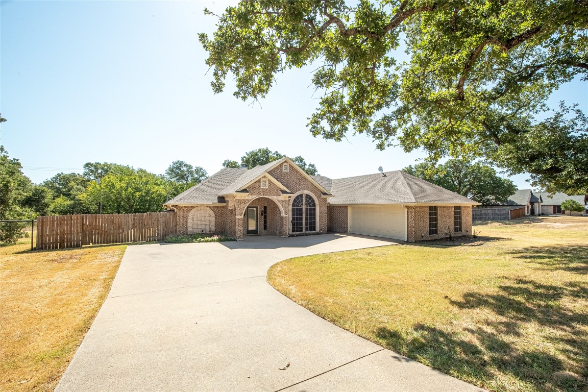 135 Saddle Club Road Weatherford TX 76088