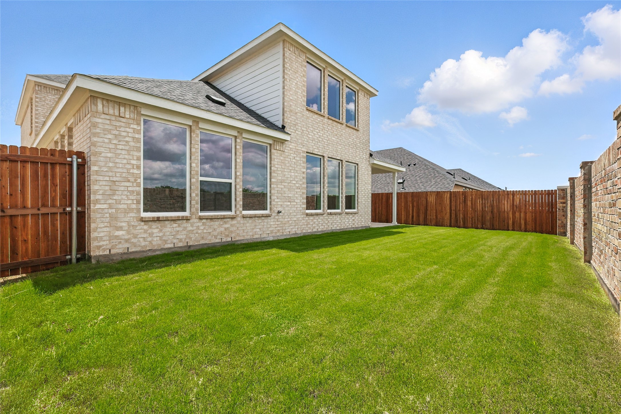 1425 Odette Drive Arlington TX 76013