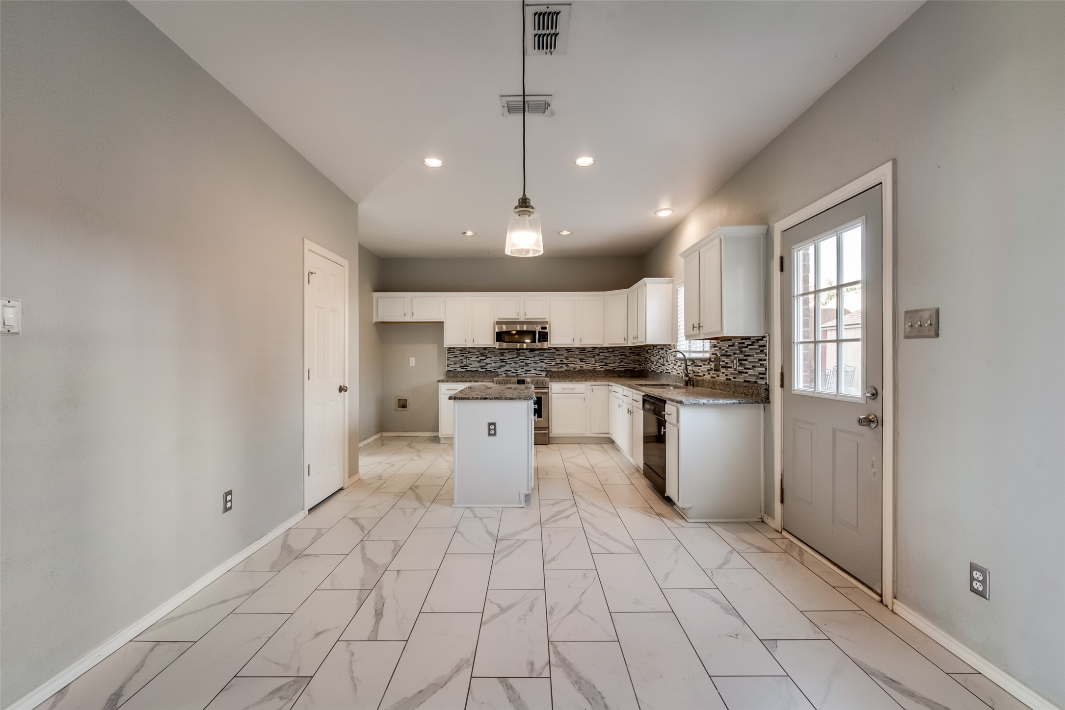 2007 Firewater Place Lewisville TX 75067