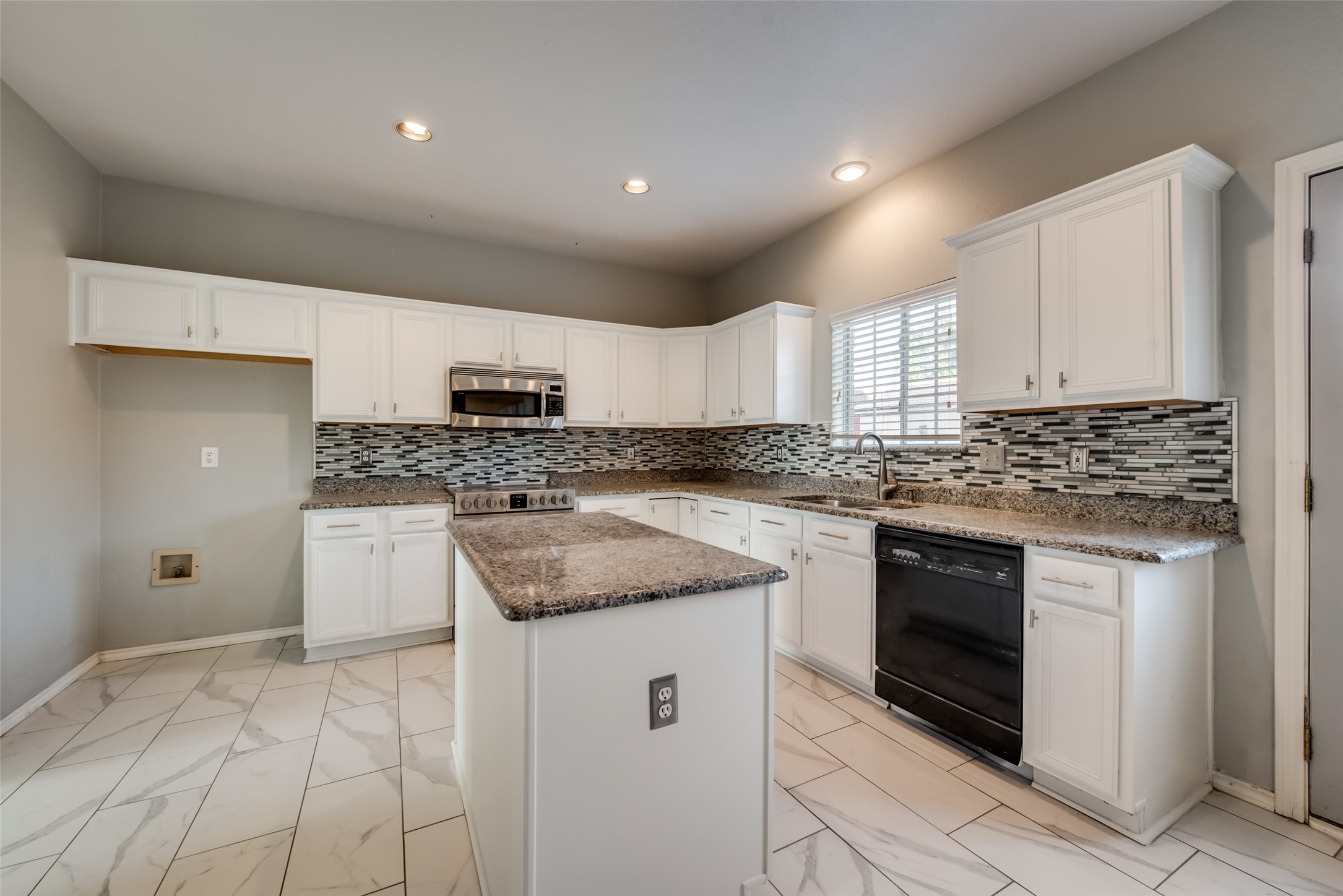 2007 Firewater Place Lewisville TX 75067