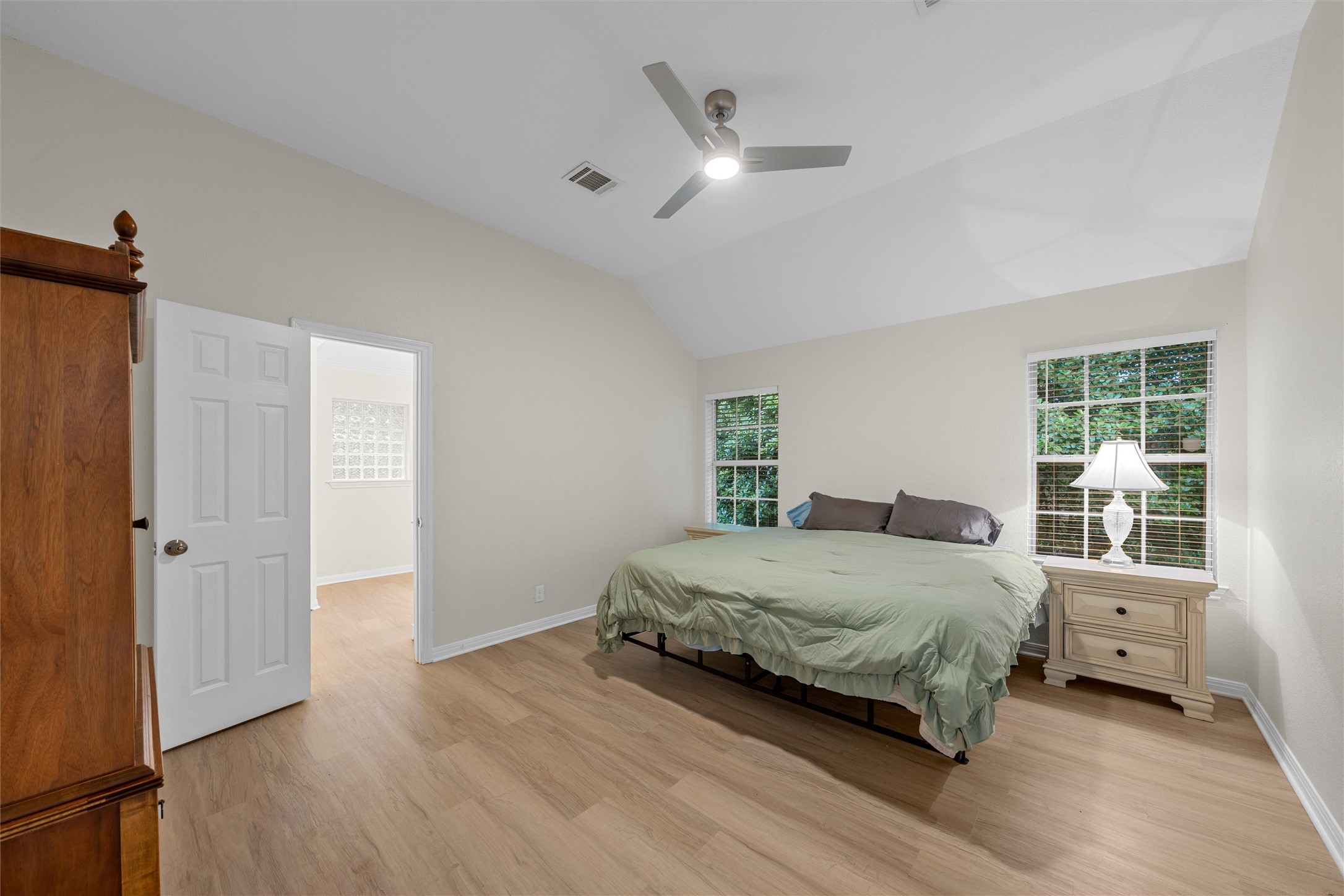209 W Karnes Drive Waco TX 76706