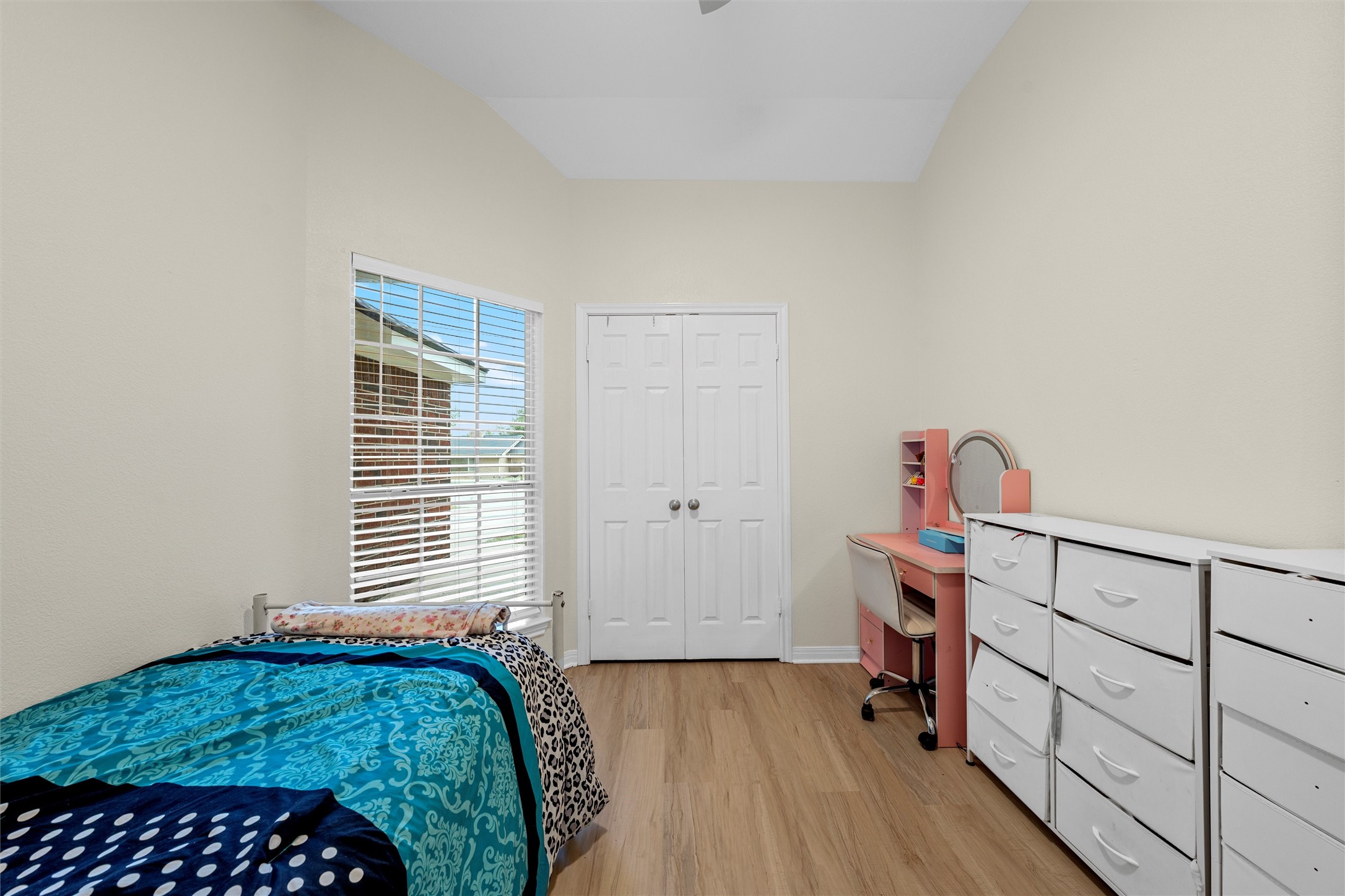 209 W Karnes Drive Waco TX 76706
